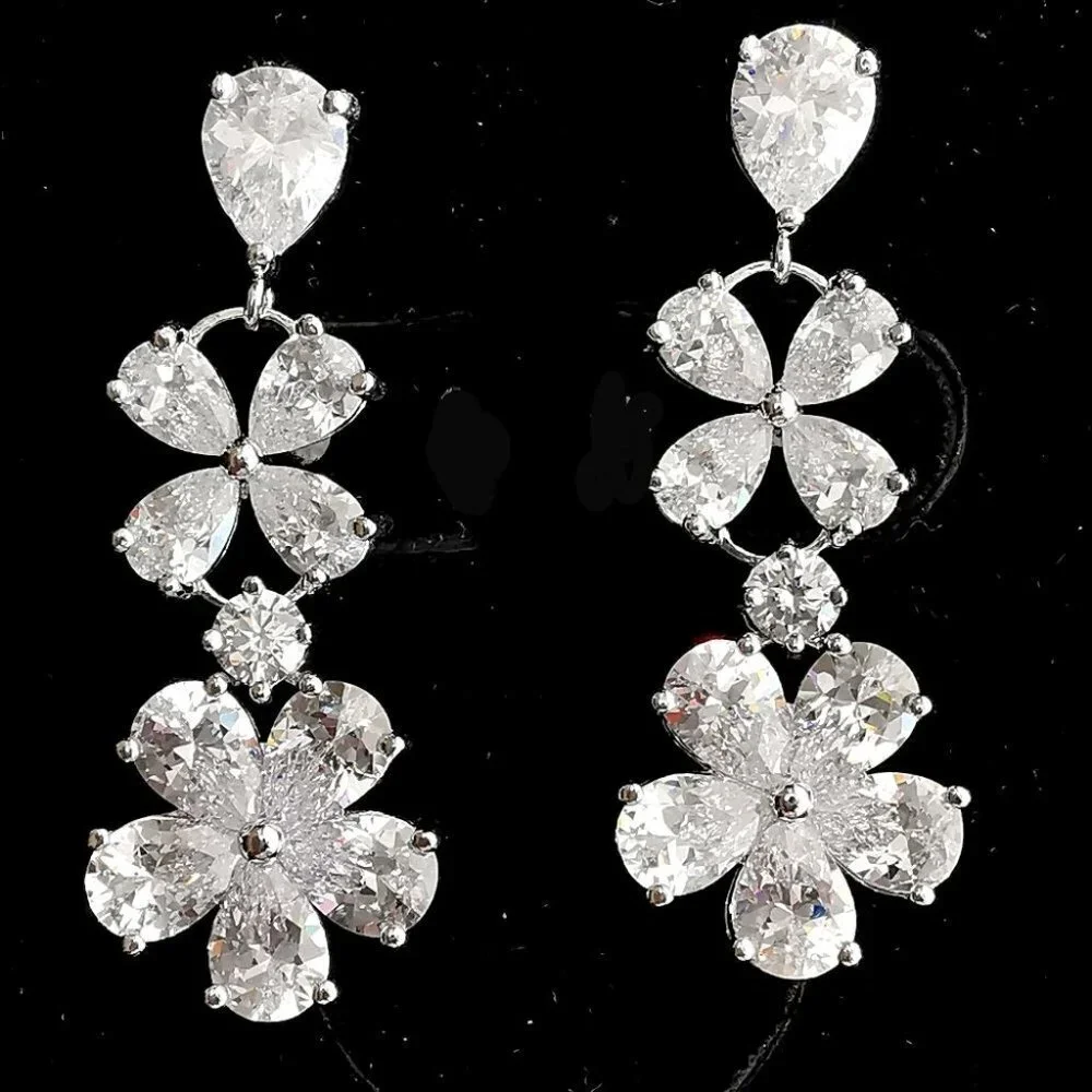 NWT Silver CZ daisy drop gala earrings